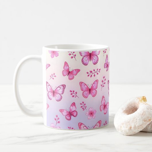 ピンクの蝶と花のパターン コーヒーマグカップ (ドーナツ)