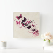 ピンクの蝶のパターン スクエア壁時計 (ホーム)