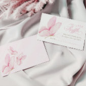 ピンクの蝶の女の子ベビーシャワーおむつラッフル エンクロージャーカード