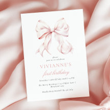 ピンクの蝶ネクタイの女の子 誕生日1周年