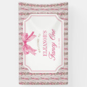 ピンクの蝶ネクタイ コケティー おしゃれ ワン バースデーパーティー 横断幕 (縦)