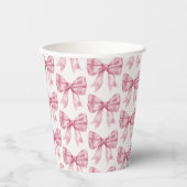 ピンクの蝶ネクタイ ベイビーシャワーまたはブライズシャワー、誕生日パーティー 紙コップ (正面)