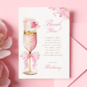ピンクの蝶結びの花びらとプロセッコの花嫁のシャワー サンキューカード