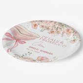 ピンクの蝶結びの花びらとプロセッコ ブラッシュ ブライダルシャワー ペーパープレート (アングル)