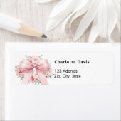 ピンクの蝶結びの花柄リターンアドレス ラベル (インサイチュ)