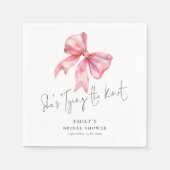 ピンクの蝶結び 彼女が結婚する ブライダルシャワー スタンダードカクテルナプキン (正面)