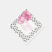 ピンクの蝶結び 彼女は結婚する ブライダルシャワー スタンダードカクテルナプキン (角)