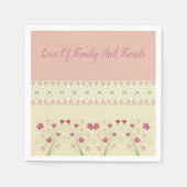 ピンクの詳細パターン付きクリーム スタンダードカクテルナプキン (正面)