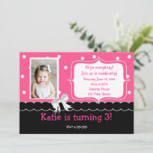 ピンクの誕生日のパーティの招待状 招待状 (スタンド正面)