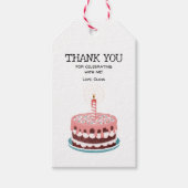 ピンクの誕生日ケーキと燃えるろうそく ギフトタグ (正面)