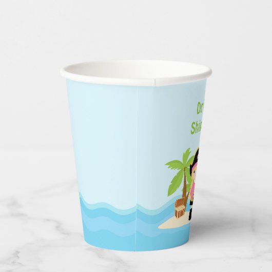 ピンクの誕生日パーティーでかわいいブロンド海賊ガール 紙コップ (右)