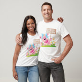 ピンクの豚の保育園 ネバーハリー ネバーワリー Tシャツ (ユニセックス)