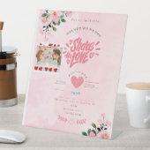 ピンクの赤いイラストのバレンタインデーのカード 台座サイン (インサイチュ)