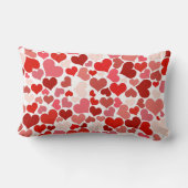 ピンクの赤いハートパターンバレンタインデー愛ギフト ランバークッション (裏面)