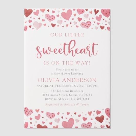 ピンクの赤いハート私たちの小さな恋人の赤ちゃんシャワー ベラム紙招待状 (正面)