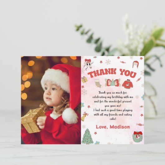 ピンクの赤い冬のクリスマス誕生日写真 サンキューカード (スタンド正面)