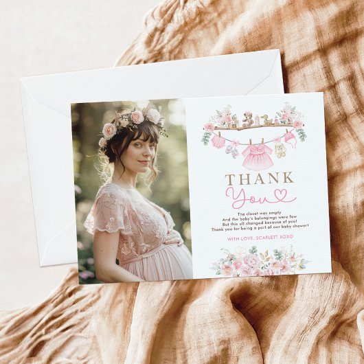 ピンクの赤ちゃん服ガールランドリー赤ちゃんシャワー サンキューカード