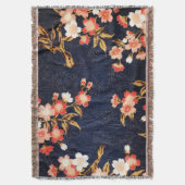 ピンクの赤の白い春の花、深いブルーフローラ スローブランケット (正面縦)