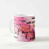 ピンクの赤面大理石の渦巻きメガシティ コーヒーマグカップ (正面左)