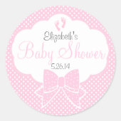 ピンクの足跡の弓とスイスのドット赤ちゃんシャワー ラウンドシール (正面)