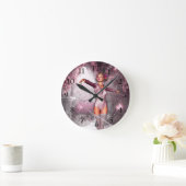 ピンクの踊りバレリーナと美しい蝶 ラウンド壁時計 (ホーム)