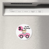 ピンクの車の女の子3rd誕生日Tシャツとギフト マグネット (インサイチュ (食洗機))