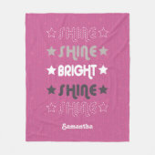 ピンクの輝き。輝き。明るく。輝き。輝き。 フリースブランケット (正面)