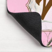 ピンクの迷彩柄のカムフラージュのモノグラムのイニシャルのマウスパッド マウスパッド (コーナー)