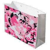ピンクの迷彩柄のカムフラージュパターン ラージペーパーバッグ (裏面アングル)