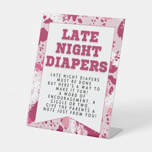 ピンクの迷彩柄パーティー装飾おむつ赤ちゃんシャワー 台座サイン (正面)
