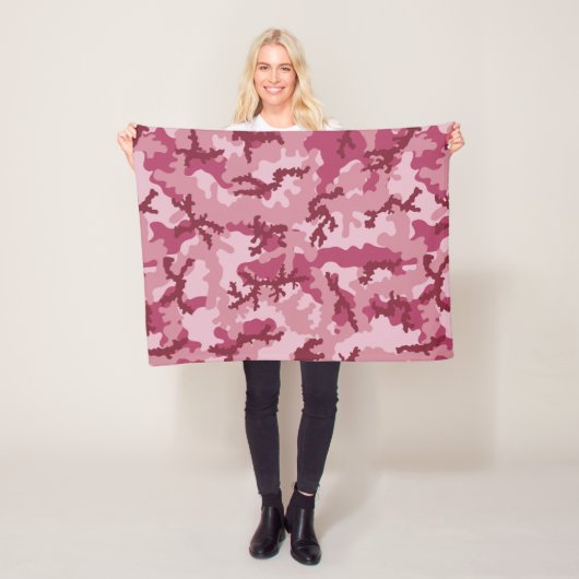 ピンクの迷彩 フリースブランケット (インサイチュ)