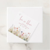 ピンクの野の花 愛が咲く ブライダルシャワー フェイバータグ (インサイチュ)