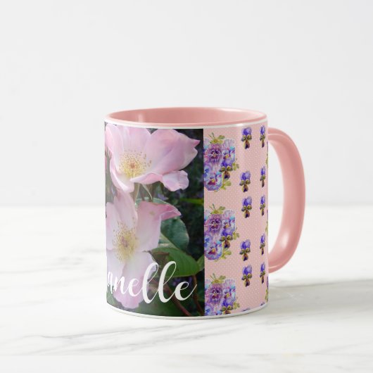 ピンクの野生のバラ花フローラ写真ママ母の日 マグカップ (正面右)