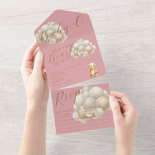 ピンクの金ゴールド我々は赤ちゃんシャワーを待つことができる オールインワン招待状 (貼ってはがせる)