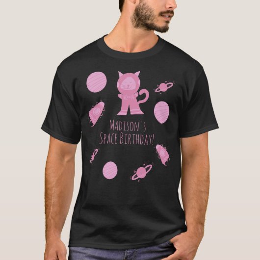 ピンクの銀河宇宙猫の誕生日 Tシャツ (正面)