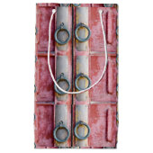 ピンクの鍵付きギフトバッグ スモールペーパーバッグ (正面)