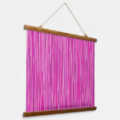 ピンクの雨の垂直アストライプのート 吊り下げ型タペストリー (傾斜あり)