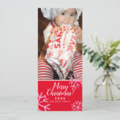 ピンクの雪の結晶 赤ちゃんの写真 メリークリスマス シーズンカード (スタンド正面)