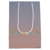 ピンクの雲と素敵なバニーの熱気球 ミディアムペーパーバッグ (裏面)