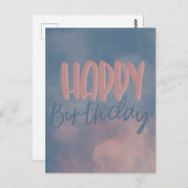 ピンクの雲に覆われた空のハッピーバースデー   ポストカード (正面/裏面)