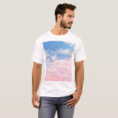 ピンクの雲の水色：グラデーション空。 Tシャツ (正面フル)