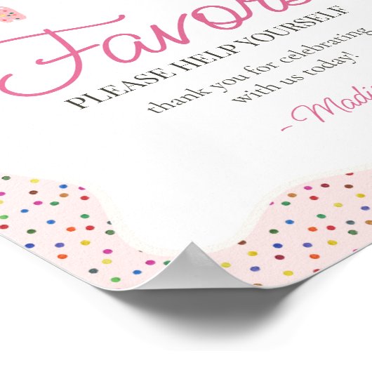 ピンクの霜の付いた動物のクッキーふりかけ好意サイン ポスター (角)