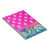 ピンクの青および金ゴールドのサリーの芸術 ノートブック (右側)