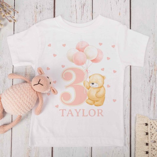 ピンクの風船と名前の3誕生日Tシャツを回転 Tシャツ