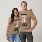 ピンクの髪の可愛いアニメ少女のギフト Tシャツ (ユニセックス)