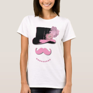 ピンクの髭、トップハット、羽毛、花 Tシャツ