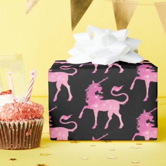 ピンクの魔法のユニコーンのタイルパーティーパターンのラップ ラッピングペーパー (誕生日パーティー)