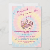 ピンクの魔法のユニコーンティーダイ ゴールドグリッター誕生日 招待状 (正面)