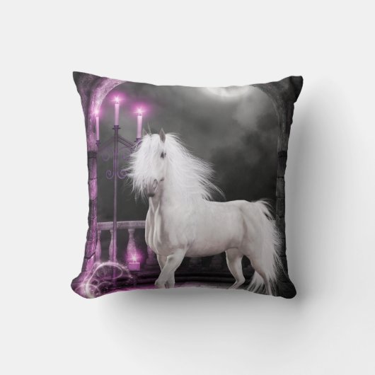 ピンクの魔法のユニコーン クッション (正面)