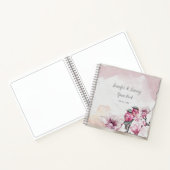 ピンクの鳥とピンクの花のゲストブック ノートブック (内部)